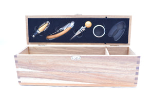 Wine Box with 5 Accessories